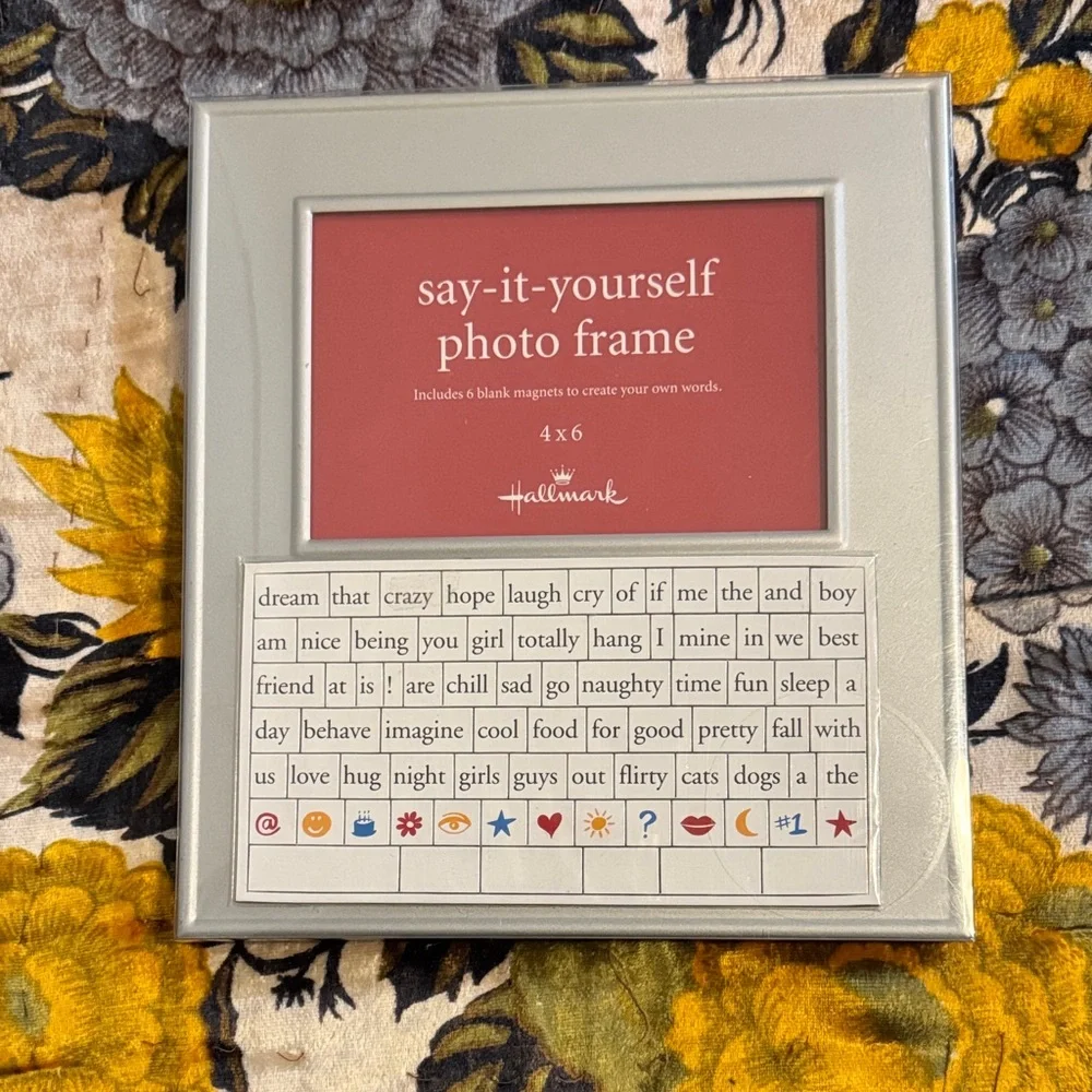 NIP Hallmark Cream Photo Frame with Custom Word Tiles
